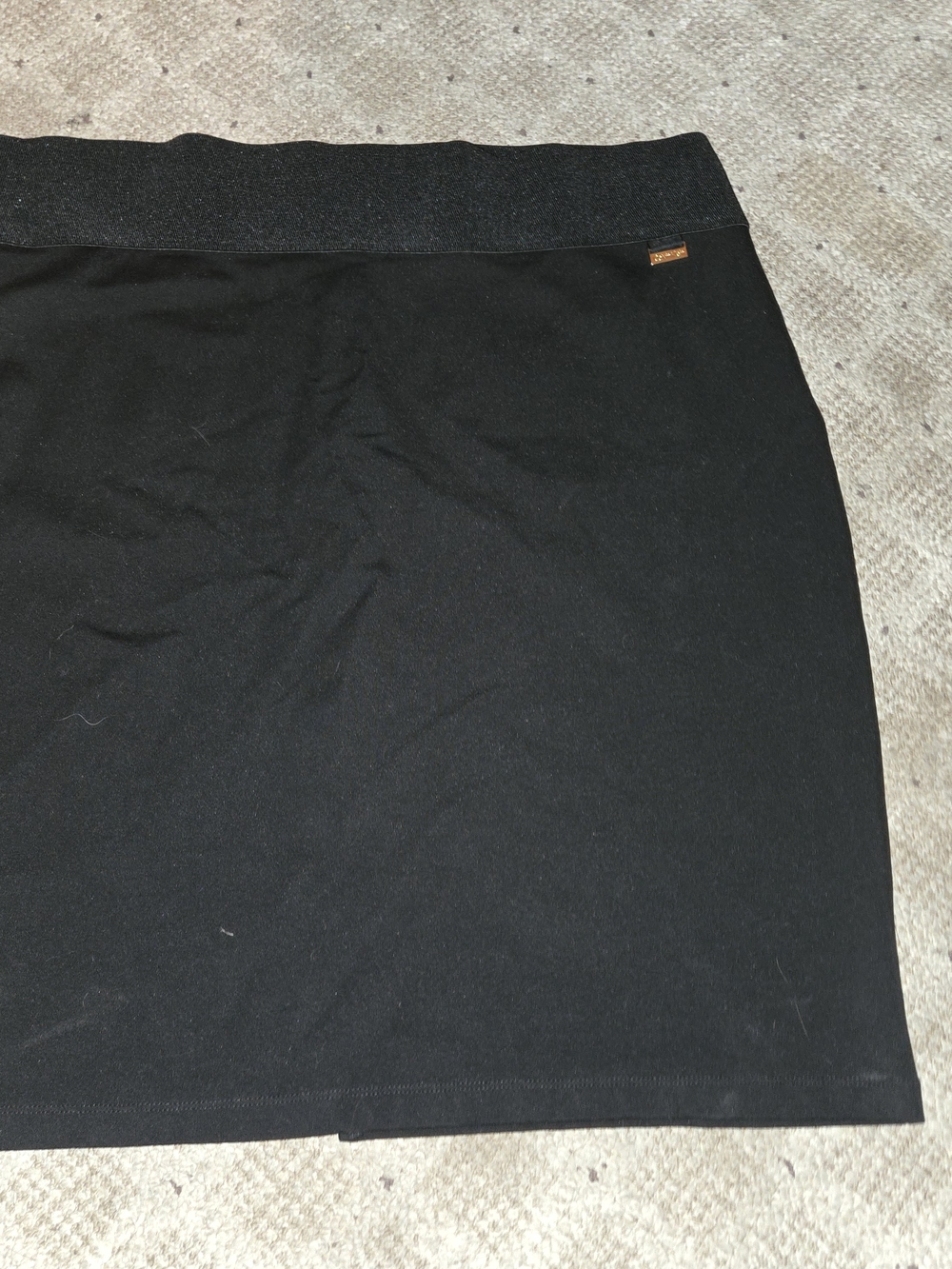 Calvin Klein Black Stretch Pencil Skirt